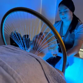 Tratamentos Faciais com Leds no Sommos Spa Urbano, em São Paulo