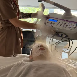 Tratamentos Faciais com Leds no Sommos Spa Urbano, em São Paulo